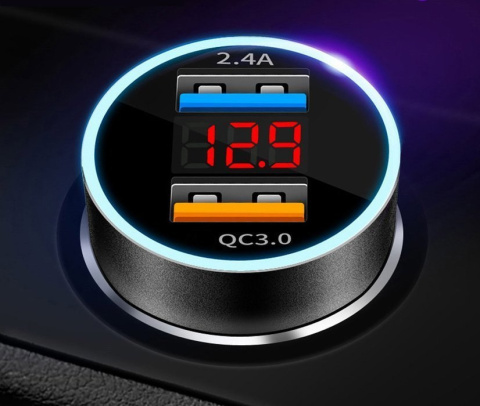 Szybka ładowarka samochodowa 2x USB z wyświetlaczem LED | Quick Charge 3.0 | Miernik napięcia RED Szybka ładowarka samochodowa 2x USB z wyświetlaczem LED | Quick Charge 3.0 | Miernik napięcia RED